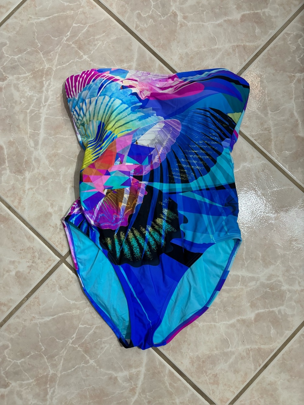 La Blanca Blue & Aqua Multicolor One-Piece Swimsuit